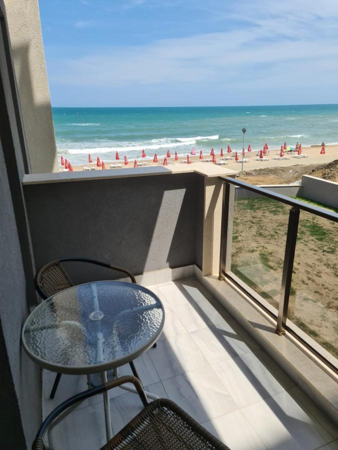 Dolphin Beach Apart Obzor Dış mekan fotoğraf