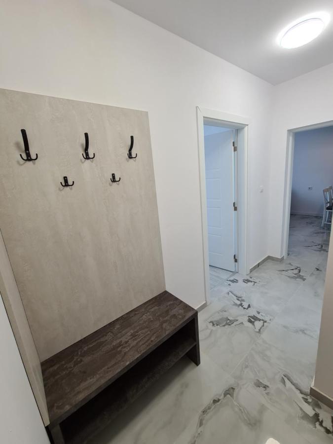 Dolphin Beach Apart Obzor Dış mekan fotoğraf