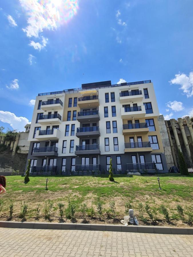 Dolphin Beach Apart Obzor Dış mekan fotoğraf