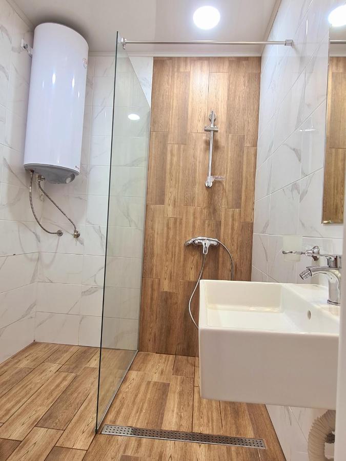 Dolphin Beach Apart Obzor Dış mekan fotoğraf